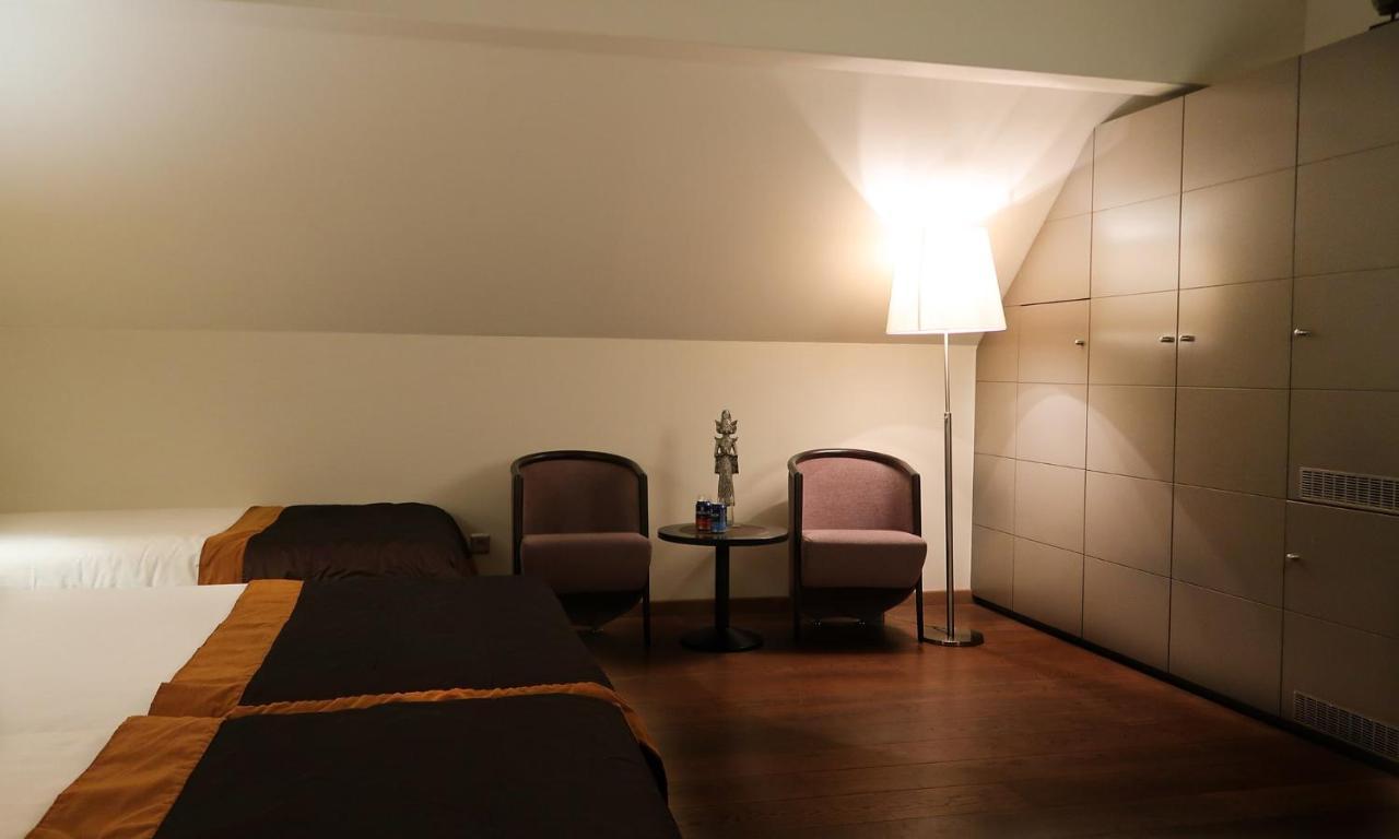 Hotel Van Eyck Maaseik Eksteriør bilde