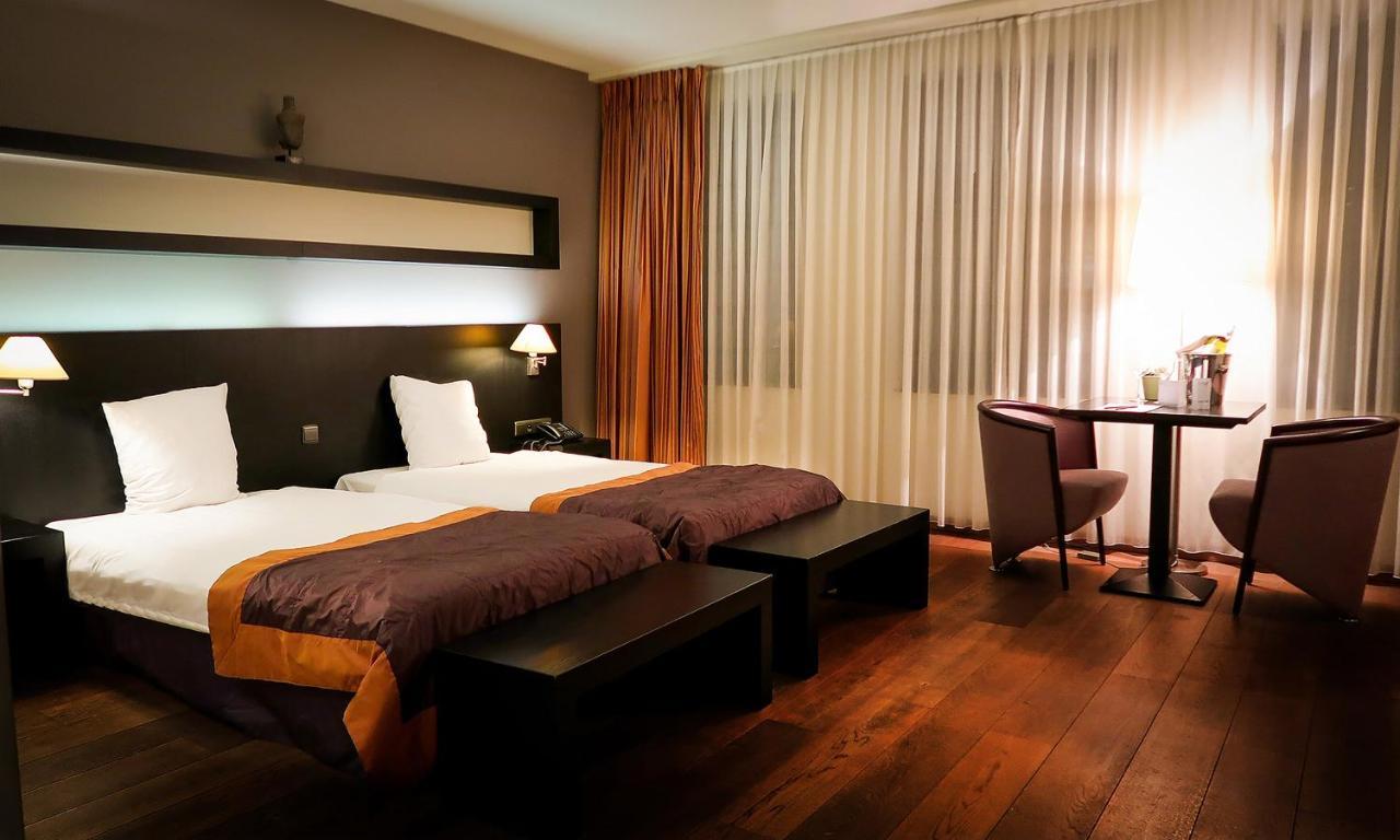 Hotel Van Eyck Maaseik Eksteriør bilde
