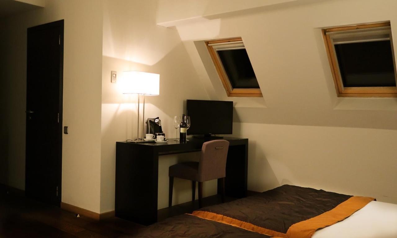 Hotel Van Eyck Maaseik Eksteriør bilde
